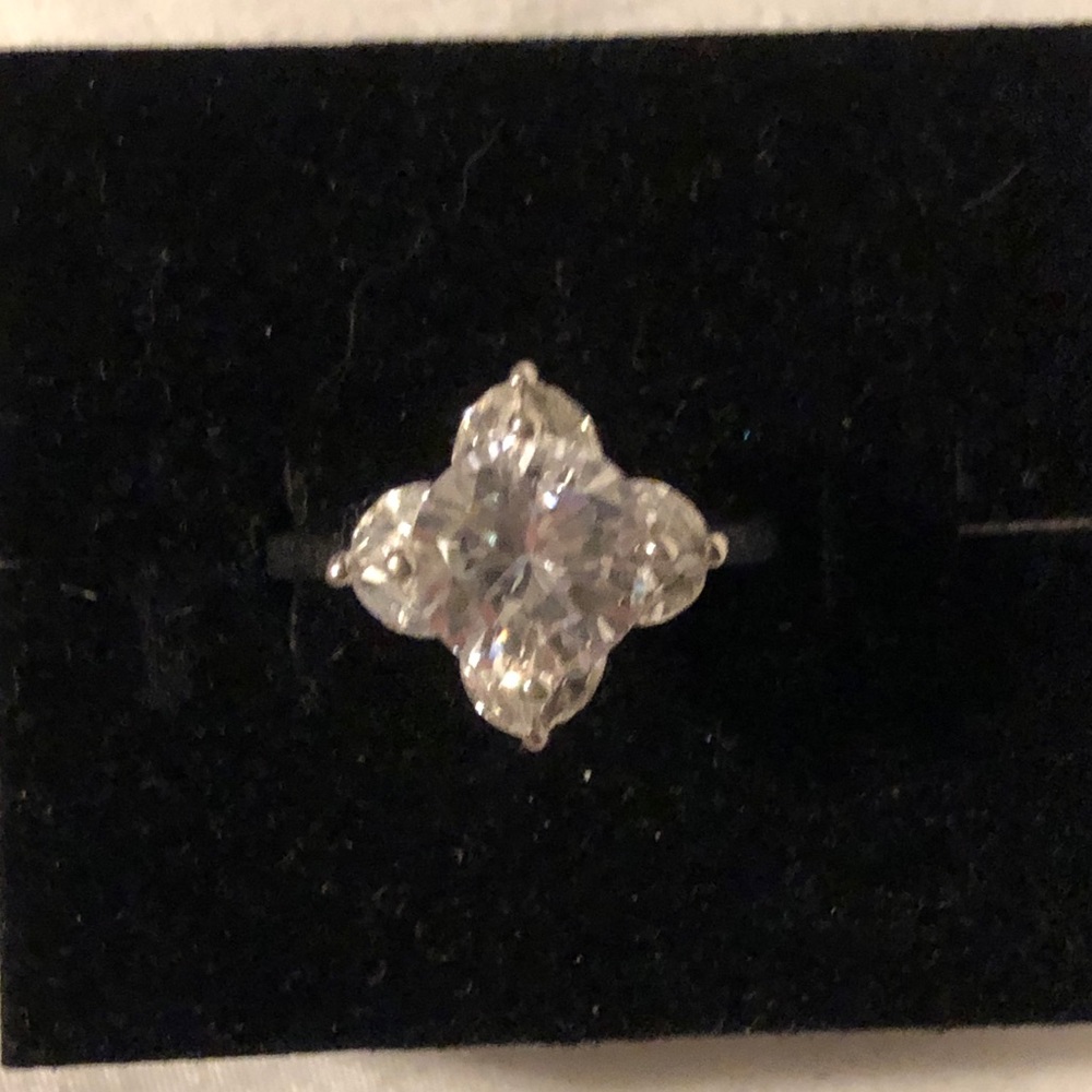 Charmed aroma ring 925 sterling silver